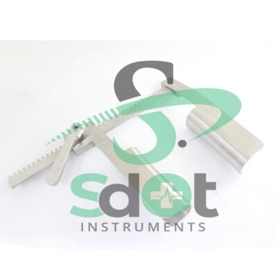 Alan Scott Cooley Sternum Retractor Self Retaining Blade Spread